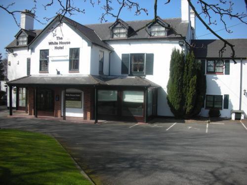 The White House Hotel Telford Esterno foto