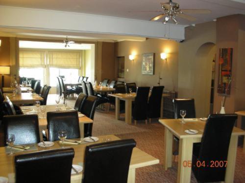 The White House Hotel Telford Esterno foto