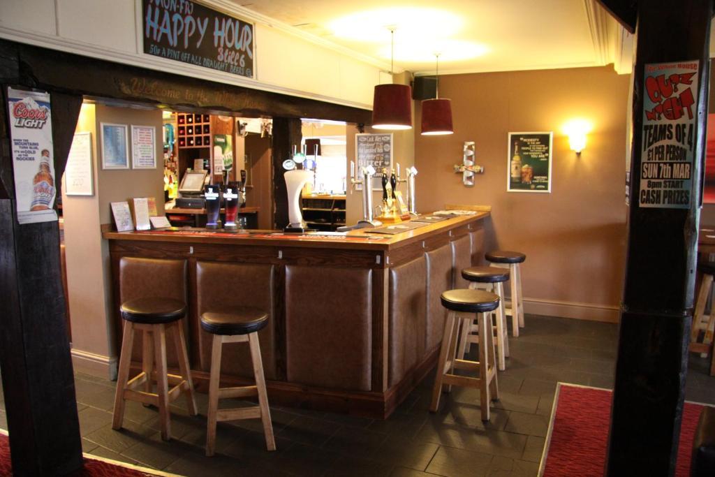 The White House Hotel Telford Esterno foto